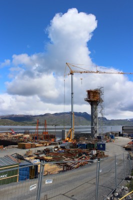 Ett av de større byggeprosjektene i Nord-Norge i år, er Hålogalandsbrua, like nord for Narvik. Her har Celsa Armeringsstål AS levert armeringsstål.