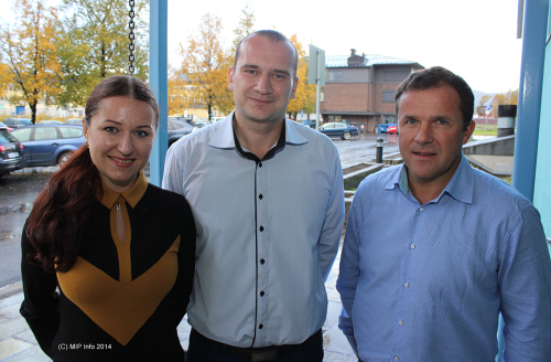 -Vi kan lære mye av hvordan dere har organisert virksomheten i Mo Industripark, mener Igor Rogachev fra Bor i Russland (i midten). Her sammen med Yanina Unnli, prosjektmedarbeider for NHOs presidentprogram og daglig leder Thoralf Lian i Inkubator Helgeland.