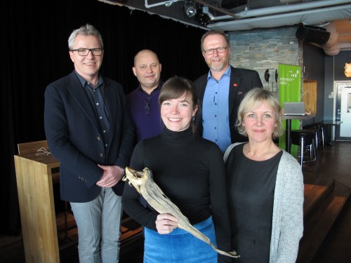 Glimrende innsats fra dyktig panel og innleder under drømmeløftet i Bodø i dag. Jim-Roger Nordly fra Europharma (t.v), Arve Ulriksen fra Mo Industripark AS/ Nho-Nordland i Bodø, Karsten Nestvold fra Innovasjon Norge Nordland, Kriss Rokkan Iversen fra SALTog Ann-Kristin Rønning Nilsen fra Visit Bodø.